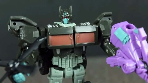 2名乌军士兵在前沿阵地上连续坚守165天还都活下来了!